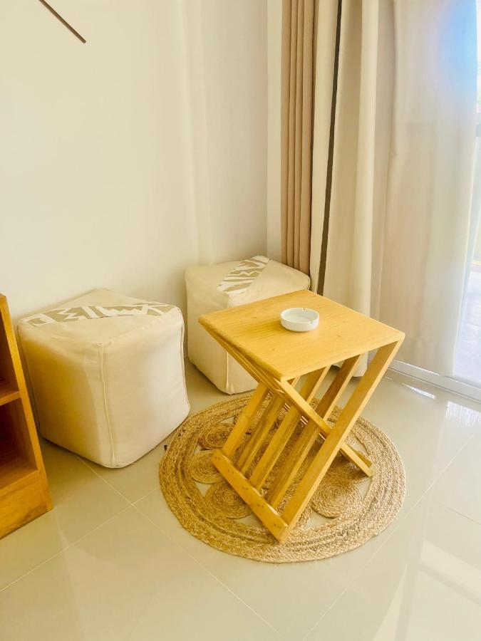 La Palapa Port Barton Guest house *