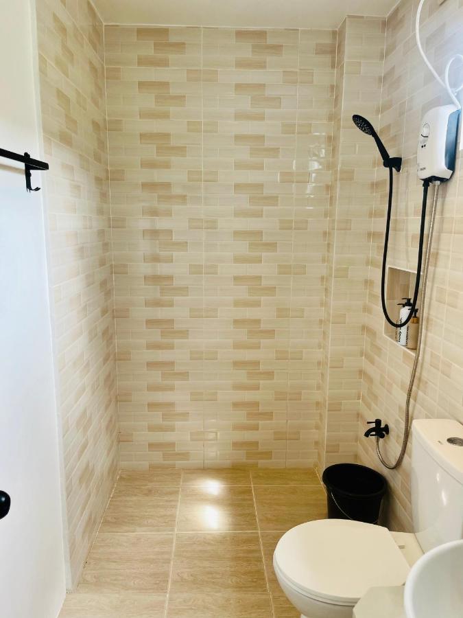 Guest house La Palapa Port Barton *