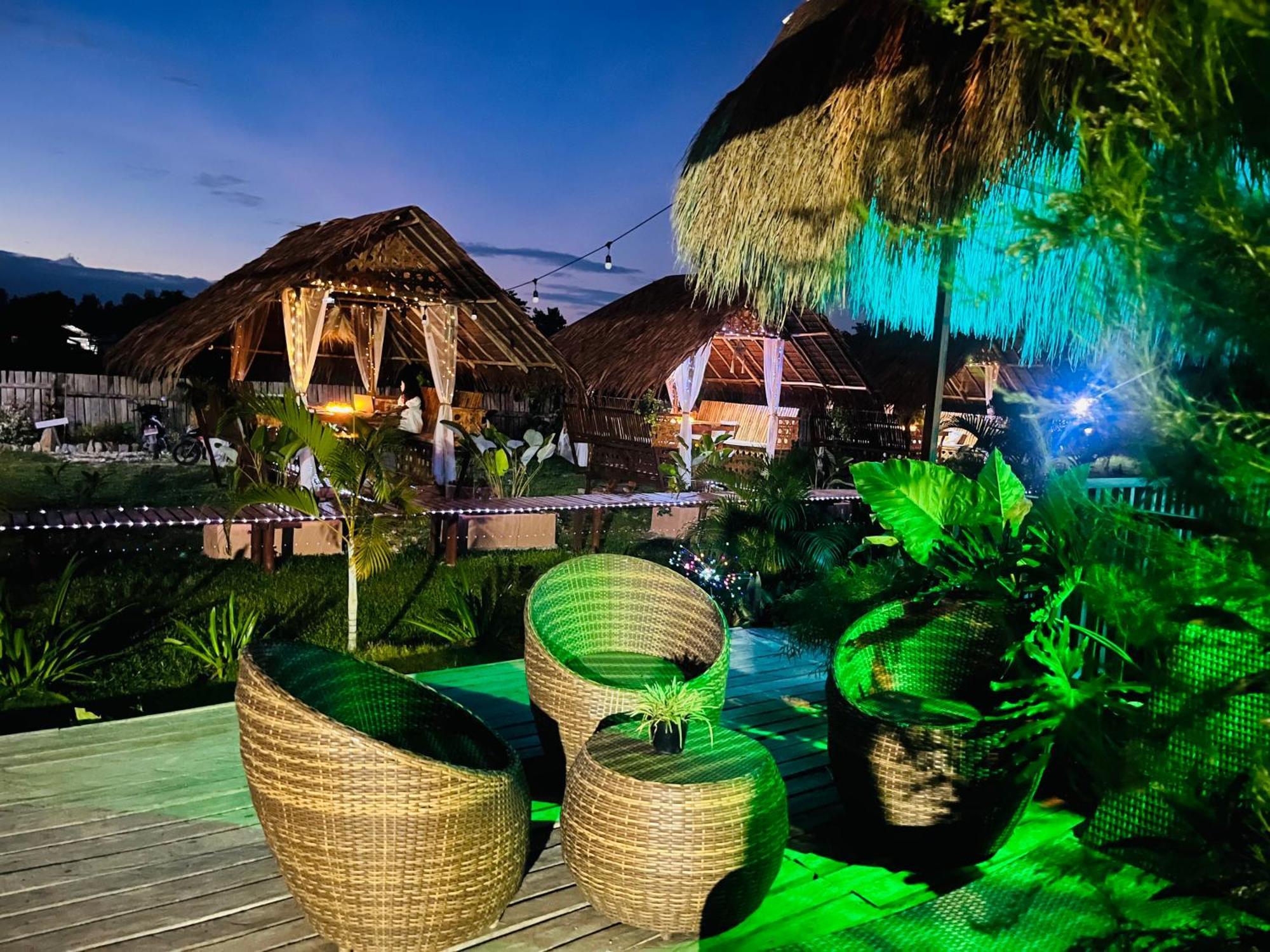 Guest house La Palapa Port Barton *